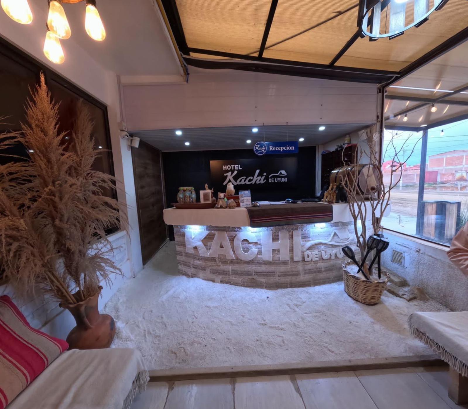 Hotel Kachi De אויוני מראה חיצוני תמונה